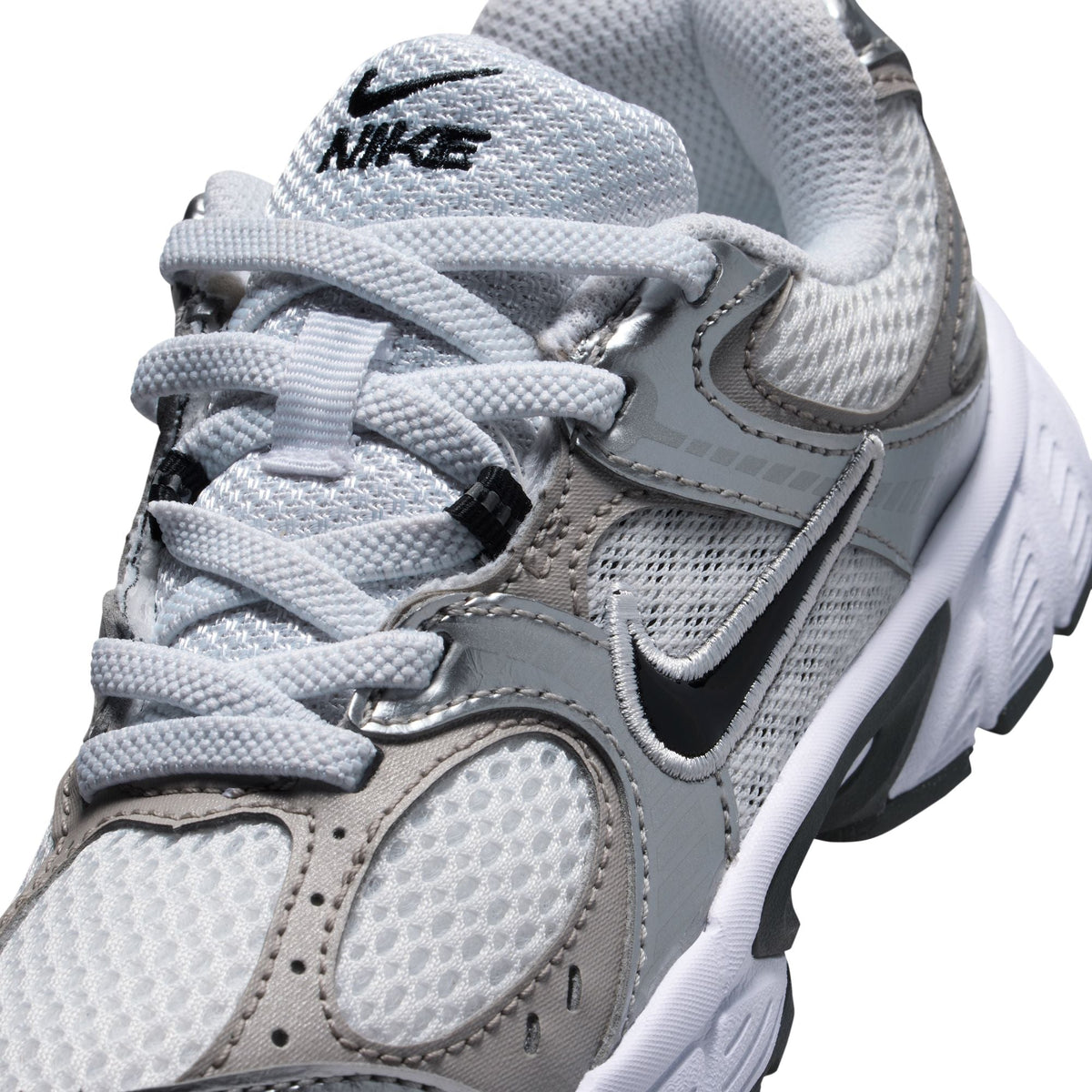 Nike Little Kids V5 RNR Shoes